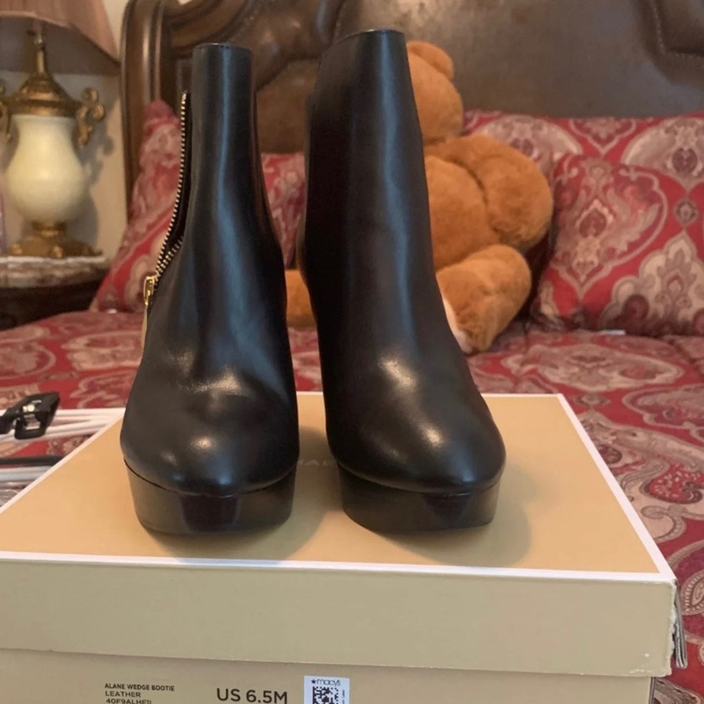 Michael Kors boots